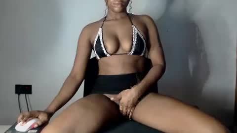 Snapshot of hot_chocoxxxx chatting on 05/31/26, 03:47 sonia mis choco online show from 05/31/26, 03:47