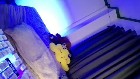 its me CLAUDIA online show from 01/19/25, 01:12