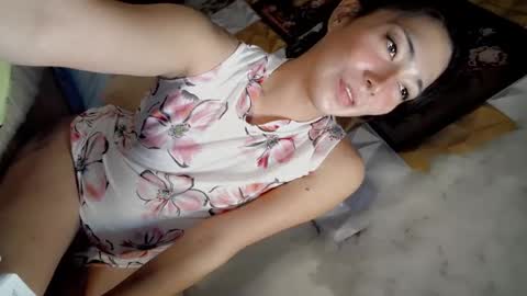 its me CLAUDIA online show from 03/10/25, 06:45