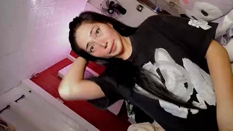 Snapshot of hot_claudia69 chatting on 04/28/26, 08:52 its me CLAUDIA online show from 04/28/26, 08:52