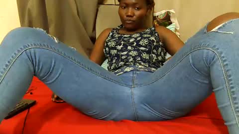 Milly online show from 03/11/25, 10:07