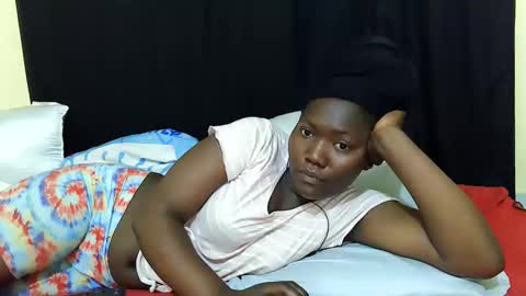 Milly online show from 09/16/25, 05:30