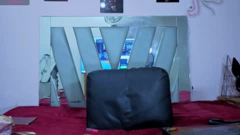 destinyk online show from 11/20/25, 09:42