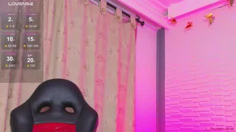 hot_dreams_x online show from 01/03/25, 07:50