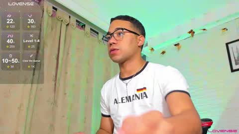 hot_dreams_x online show from 01/11/25, 01:01