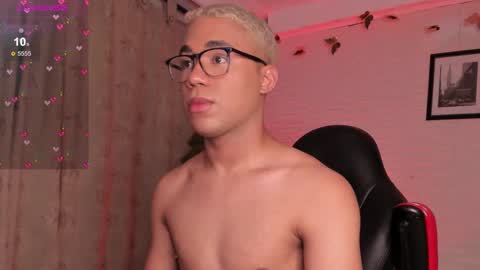 hot_dreams_x online show from 02/11/25, 04:46