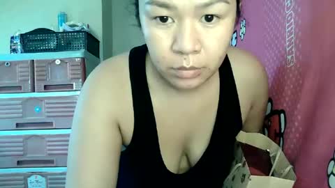 Snapshot of hot_emma1112 chatting on 06/30/26, 01:06 hot_emma1112 online show from 06/30/26, 01:06