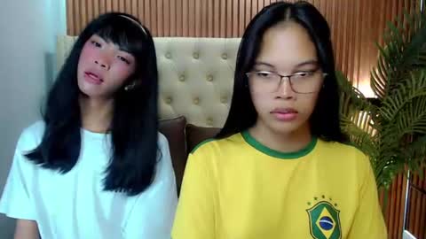 Snapshot of hot_falling_devilxx chatting on 07/29/26, 11:47 online show from 07/29/26, 11:47