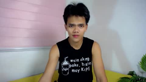 hot_fucker_ online show from 09/16/25, 07:53