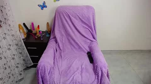 angie online show from 02/24/25, 08:58