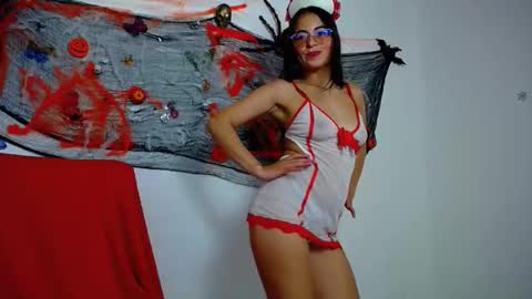 angie online show from 10/04/25, 10:08