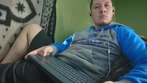 hot_guy36 online show from 12/17/25, 04:46