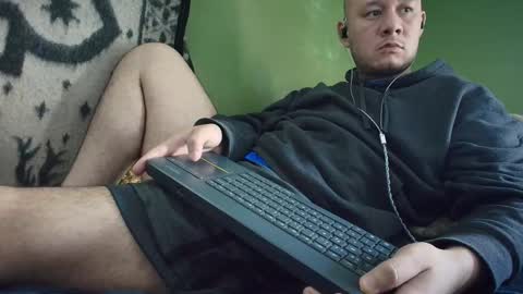 hot_guy36 online show from 01/16/26, 04:22