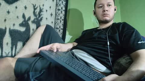 hot_guy36 online show from 04/19/26, 01:54