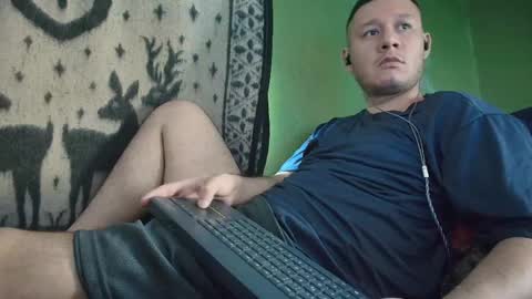 hot_guy36 online show from 05/01/26, 03:27