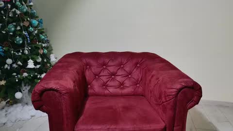 Snapshot of hot_hayde chatting on 01/06/25, 09:22 Aly online show from 01/06/25, 09:22