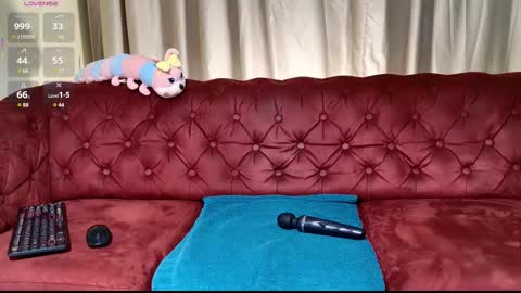 Snapshot of hot_hayde chatting on 03/04/25, 05:34 Aly online show from 03/04/25, 05:34