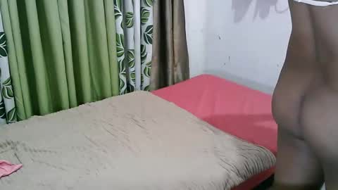 hot_jenile01 online show from 02/12/26, 11:33