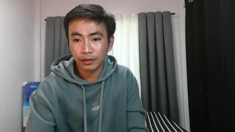 Snapshot of hot_khevin chatting on 10/13/25, 10:54 hot_khevin online show from 10/13/25, 10:54