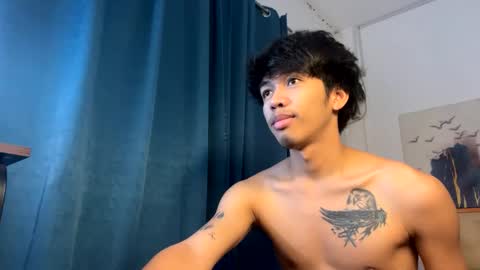 hot_kianxx online show from 11/26/25, 07:31