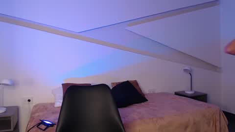 Alana online show from 02/12/25, 11:51