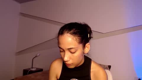 Alana online show from 10/19/25, 08:42