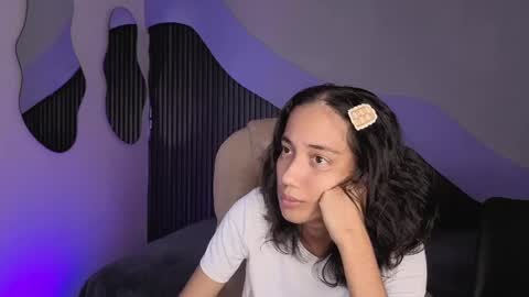 Alana online show from 04/27/26, 10:41