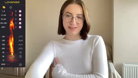 Lina online show from 01/30/25, 09:25