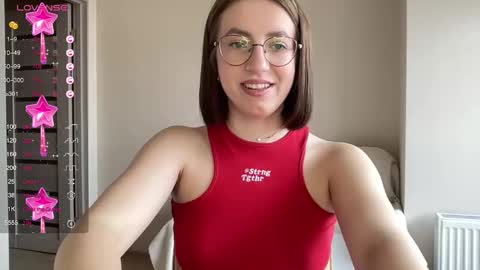 Lina online show from 02/06/25, 11:21