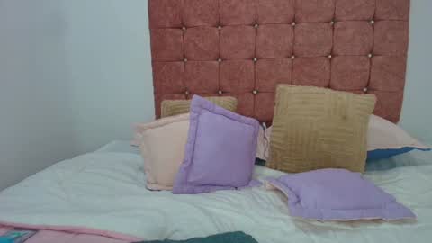 hot_luna_x online show from 07/23/26, 08:18