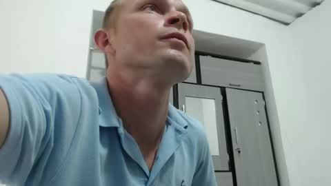 angel online show from 03/09/25, 09:36