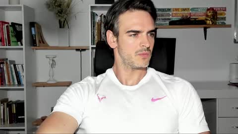 Martin online show from 12/14/24, 11:34