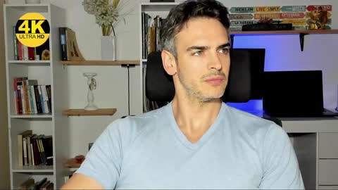 Martin online show from 12/25/24, 10:37