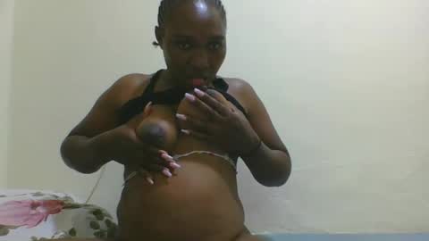 Snapshot of hot_masha chatting on 02/02/25, 08:02 hot_masha online show from 02/02/25, 08:02
