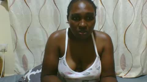 Snapshot of hot_masha chatting on 02/19/25, 08:20 hot_masha online show from 02/19/25, 08:20