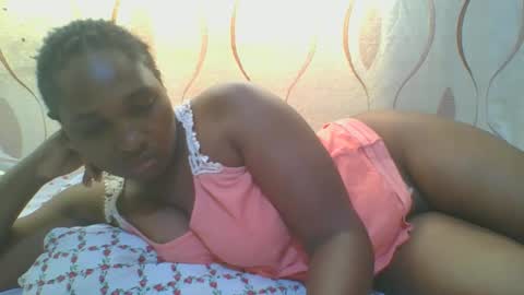 Snapshot of hot_masha chatting on 02/26/25, 06:26 hot_masha online show from 02/26/25, 06:26