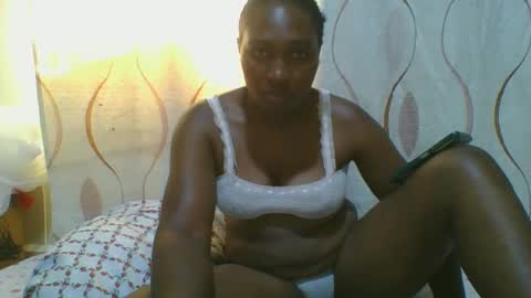 Snapshot of hot_masha chatting on 02/27/25, 07:44 hot_masha online show from 02/27/25, 07:44