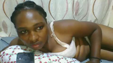 Snapshot of hot_masha chatting on 03/08/25, 10:56 hot_masha online show from 03/08/25, 10:56