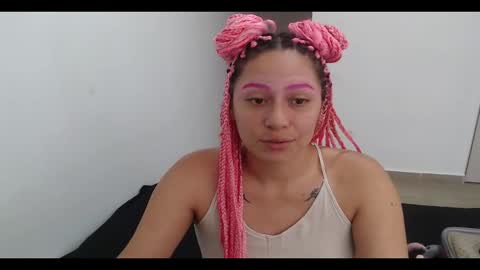 Snapshot of hot_mommymia chatting on 12/05/24, 05:06 Mia online show from 12/05/24, 05:06