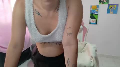 Mia online show from 03/19/26, 03:49