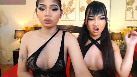 hot_nikki69 online show from 12/13/25, 07:53