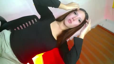 Snapshot of hot_olivia69 chatting on 06/02/26, 09:55 hot_olivia69 online show from 06/02/26, 09:55