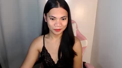 Snapshot of hot_pauline chatting on 04/03/26, 11:25 hot_pauline online show from 04/03/26, 11:25