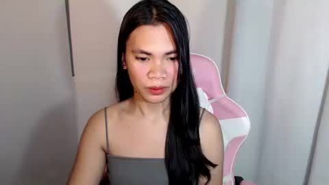 Snapshot of hot_pauline chatting on 04/10/26, 02:11 hot_pauline online show from 04/10/26, 02:11