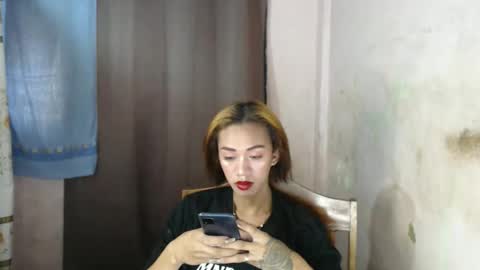 hot_petit69 online show from 11/09/25, 06:01