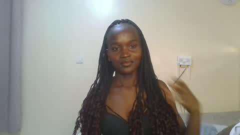 Petite online show from 06/17/26, 06:53