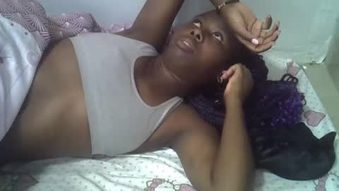 Snapshot of hot_petra2 chatting on 05/12/26, 09:28 Daddys doll online show from 05/12/26, 09:28