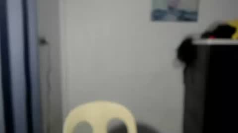 Nikki  online show from 12/17/25, 11:00