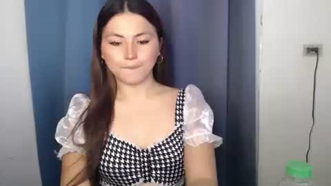 Nikki  online show from 03/19/26, 06:17