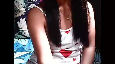 hot_quin11 online show from 03/03/26, 06:19